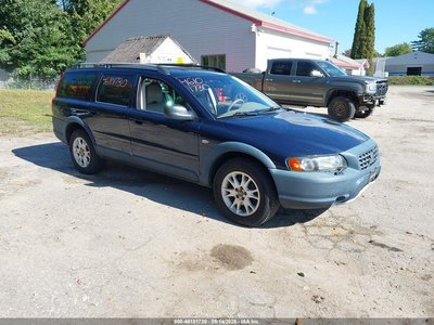 2004 Volvo XC70