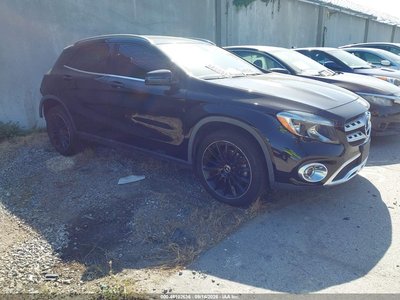 WDCTG4GB1JJ****** 2018 Mercedes-Benz GLA-Class