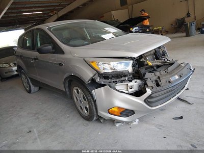 1FMCU0F75HU****** 2017 Ford Escape