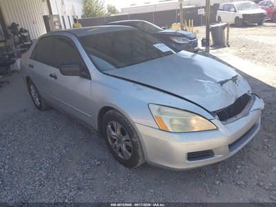 1HGCM56137A****** 2007 Honda Accord