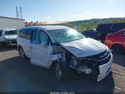 2C4RC1FG4LR****** 2020 Chrysler Pacifica