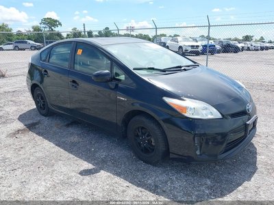 JTDKN3DUXF0****** 2015 Toyota Prius
