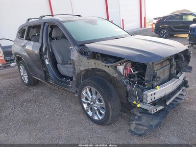 5TDXBRCH0MS****** 2021 Toyota Highlander