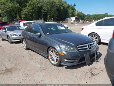 WDDGF8AB8DR****** 2013 Mercedes-Benz C 300