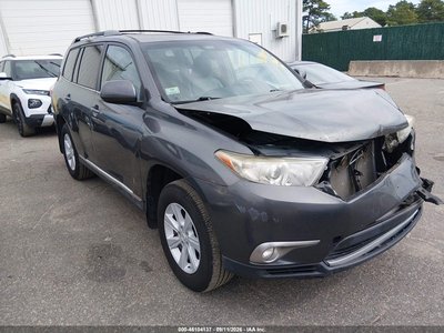 5TDBK3EH5CS****** Salvage and Wrecked 2012 Toyota Highlander in Long Island