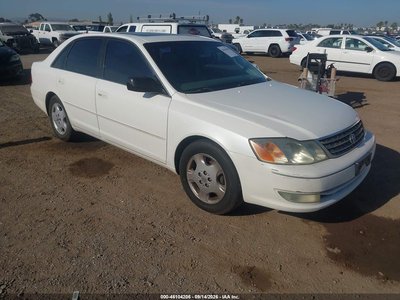 4T1BF28B74U****** 2004 Toyota Avalon