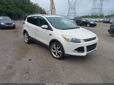 1FMCU9J90EU****** 2014 Ford Escape