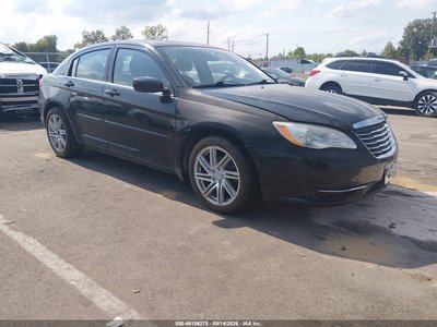 1C3CCBAB7CN****** 2012 Chrysler 200