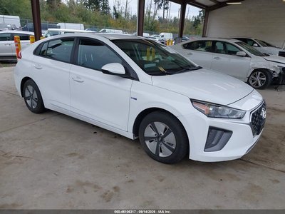 KMHC65LC8LU****** 2020 Hyundai Ioniq Hybrid