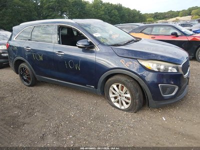 5XYPGDA56GG****** 2016 Kia Sorento