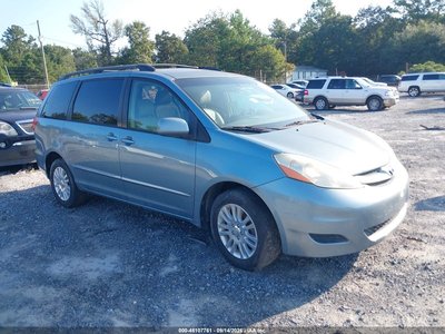 5TDBK22C58S****** 2008 Toyota Sienna