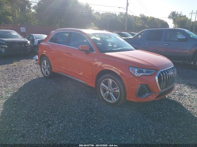 WA1EECF38L1****** 2020 Audi Q3