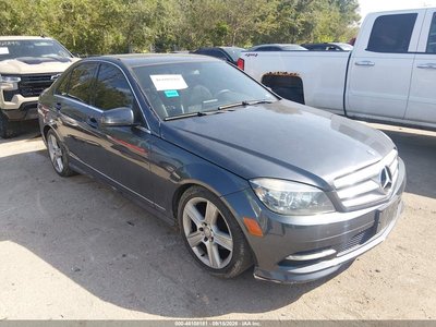 WDDGF8BB0BR****** 2011 Mercedes-Benz C-Class