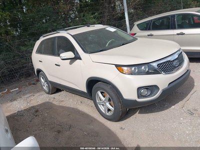5XYKT3A60CG****** 2012 Kia Sorento