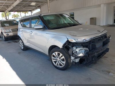 KNDJ23AU9M7****** 2021 Kia Soul