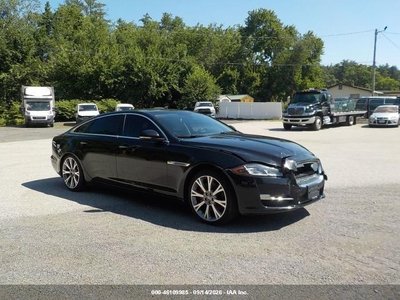 SAJWJ2GD7H8****** 2017 Jaguar XJ-Series