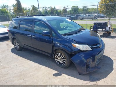 5TDYZ3DC6JS****** 2018 Toyota Sienna