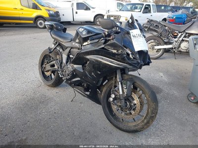 JYARM38Y1PA****** 2023 Yamaha R7