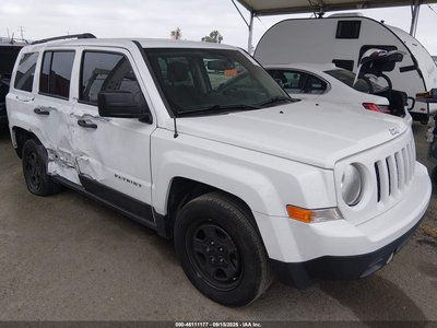 1C4NJPBAXGD****** 2016 Jeep Patriot