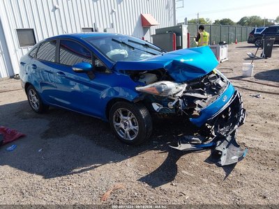 3FADP4BJXFM****** 2015 Ford Fiesta
