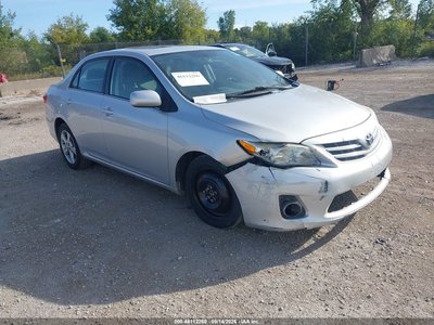 2T1BU4EE7DC****** 2013 Toyota Corolla
