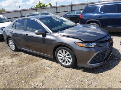 4T1C11AK7NU****** 2022 Toyota Camry