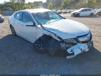 19UUB2F5XFA****** 2015 Acura TLX