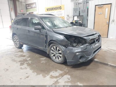 4S4BSAFC3J3****** 2018 Subaru Outback