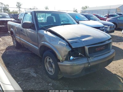1GTCS1445WK****** 1998 GMC Sonoma