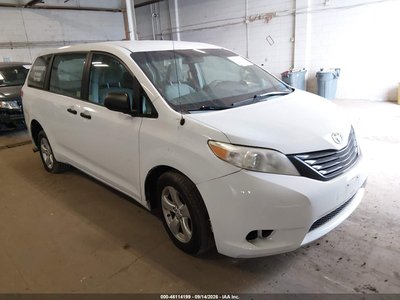 5TDZK3DC7ES****** 2014 Toyota Sienna