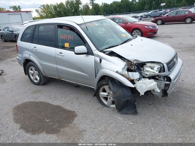 JTEHD20V846****** 2004 Toyota RAV4
