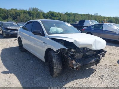 3VWC57BU5KM****** 2019 Volkswagen Jetta