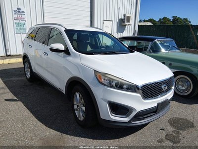 5XYPGDA59GG****** 2016 Kia Sorento
