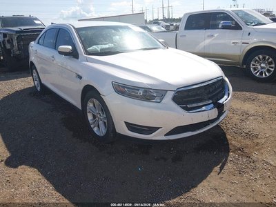 1FAHP2E84JG****** 2018 Ford Taurus