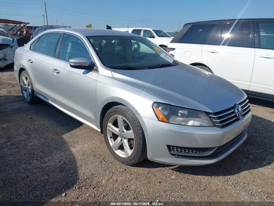 1VWBP7A3XDC****** 2013 Volkswagen Passat