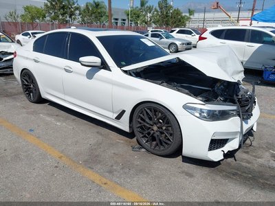 WBAJA9C56JB****** 2018 BMW 5 Series