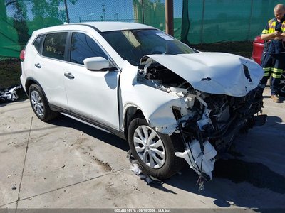 5N1AT2MT3HC****** 2017 Nissan Rogue