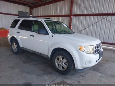 1FMCU9DG4BK****** 2011 Ford Escape
