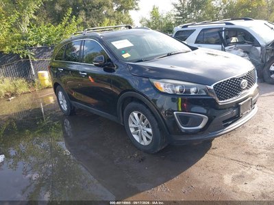 5XYPG4A31HG****** 2017 Kia Sorento