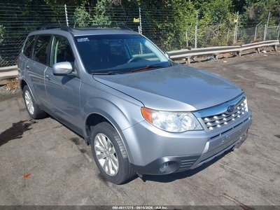 JF2SHADC9DH****** 2013 Subaru Forester