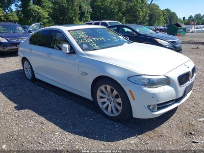 WBAFU7C53BC****** 2011 BMW 535i