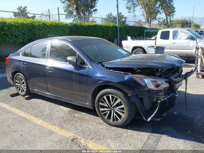 4S3BNAB64J3****** 2018 Subaru Legacy