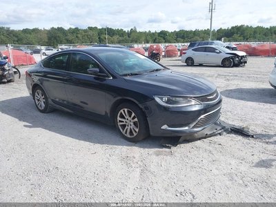 1C3CCCAB8GN****** 2016 Chrysler 200