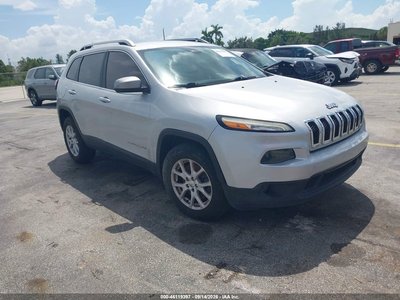 1C4PJLCB7FW****** 2015 Jeep Cherokee
