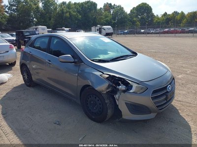 KMHD35LH5HU****** 2017 Hyundai Elantra
