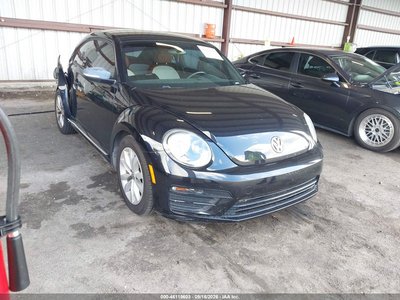 3VWF17AT5HM****** 2017 Volkswagen Beetle