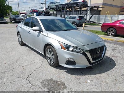 2020 Nissan Altima