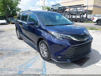 5TDYRKECXSS****** 2025 Toyota Sienna