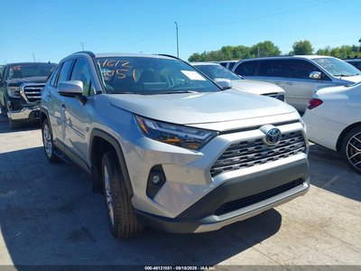 2T3N1RFV8SW****** 2025 Toyota RAV4