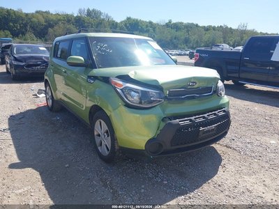 KNDJN2A2XG7****** 2016 Kia Soul